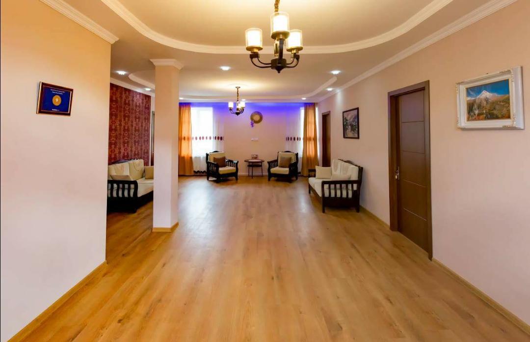 Guest House Sandro カズベギ エクステリア 写真
