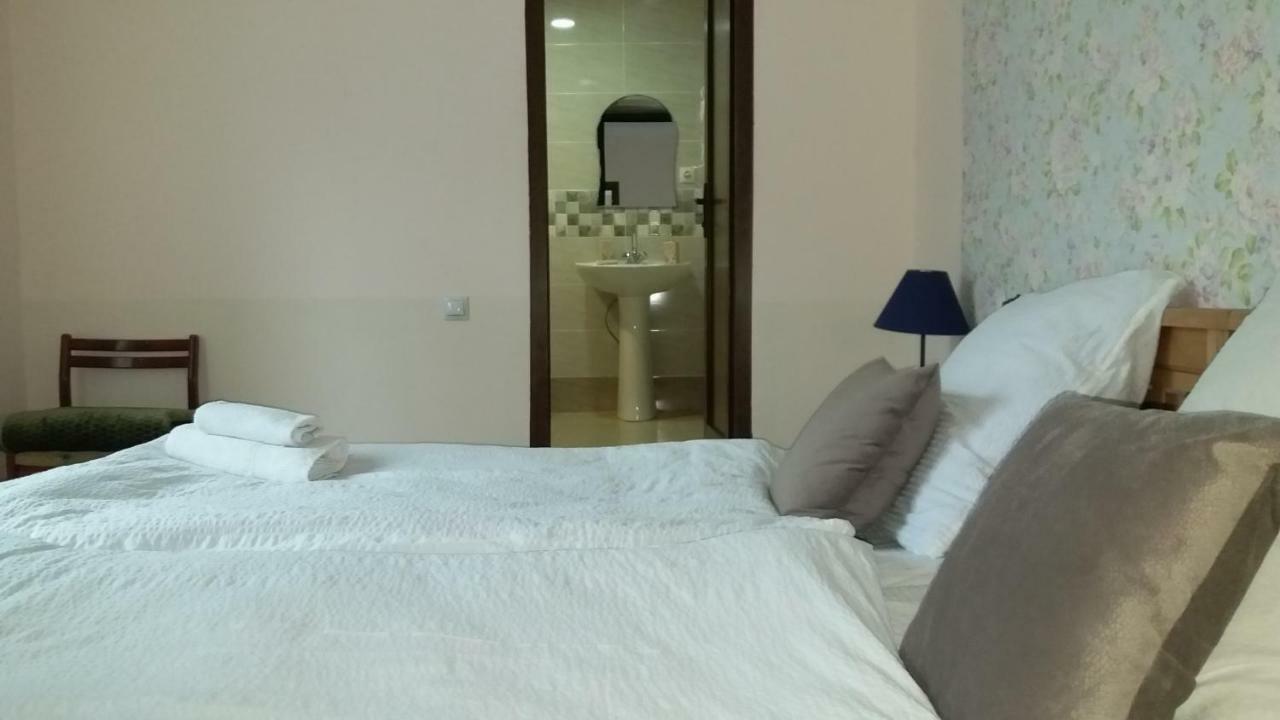 Guest House Sandro カズベギ 部屋 写真