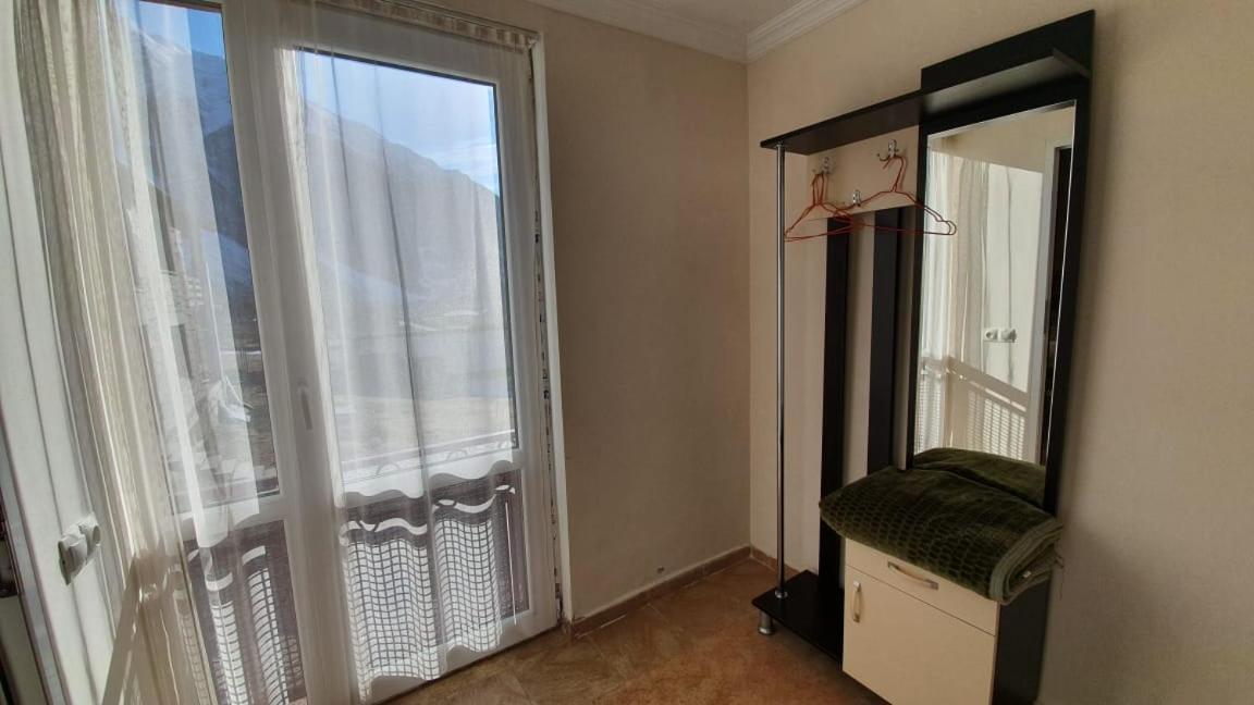 Guest House Sandro カズベギ エクステリア 写真
