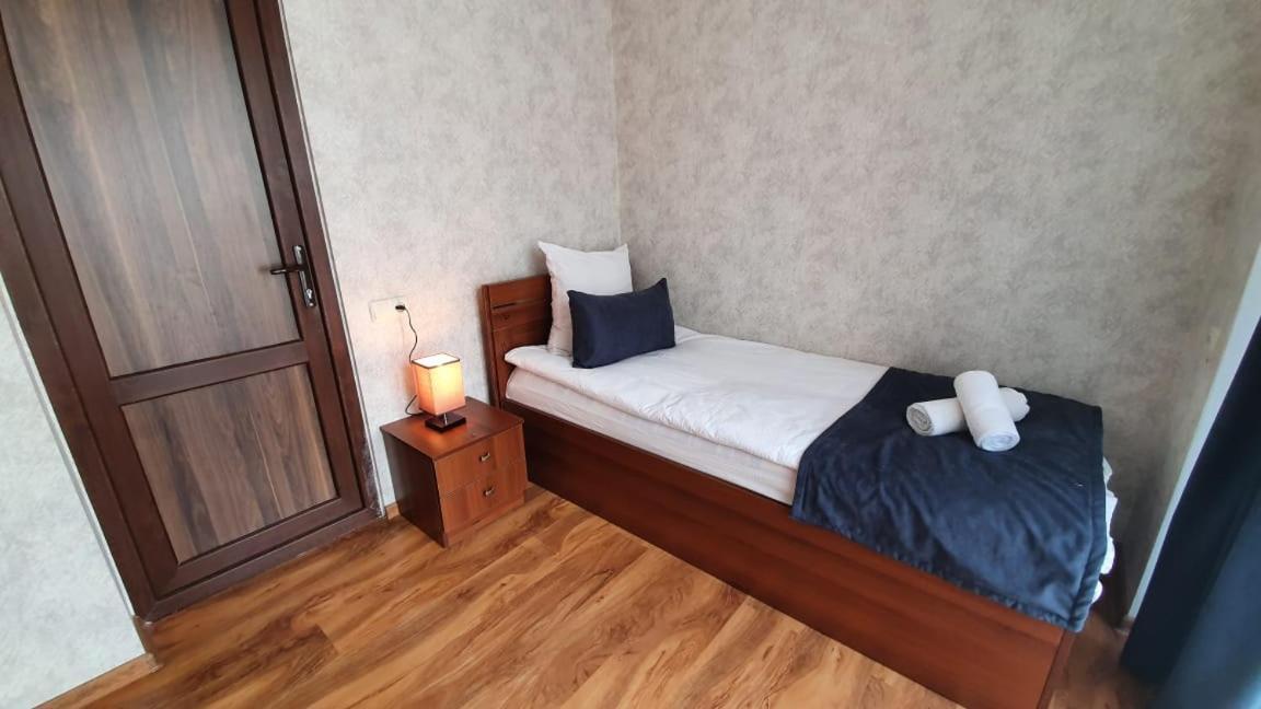 Guest House Sandro カズベギ エクステリア 写真